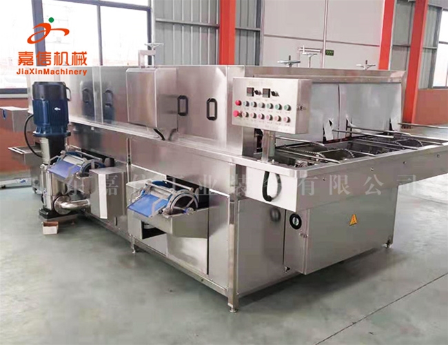 新型食品周（zhōu）轉箱清洗機 托盤清洗機（jī）